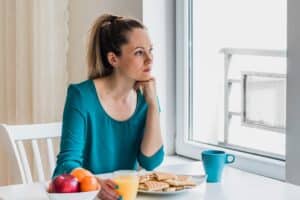 woman with eating disorder experiencing parasympathetic nervous system response