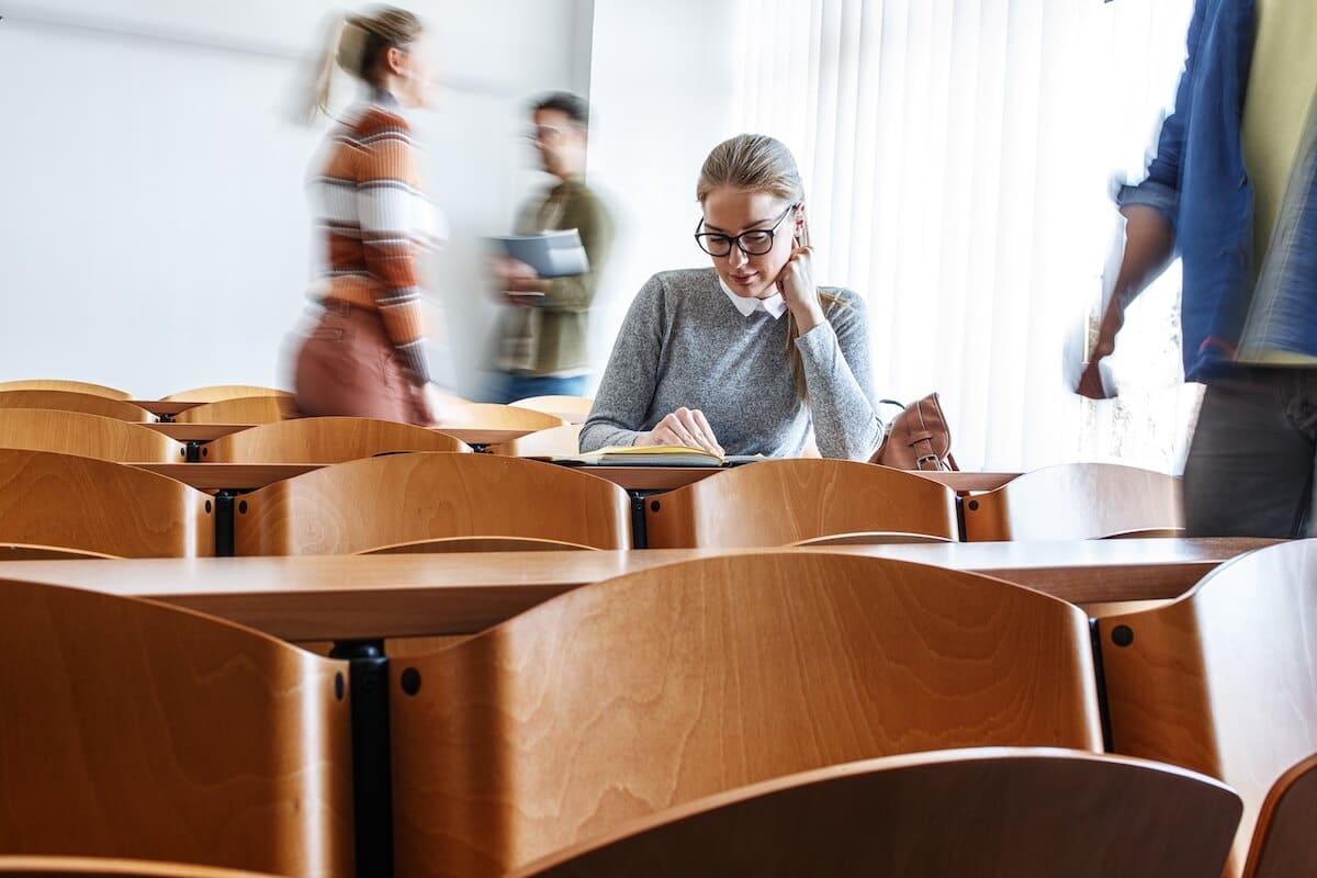 Living with PCOS in College: Finding Balance and Confidence